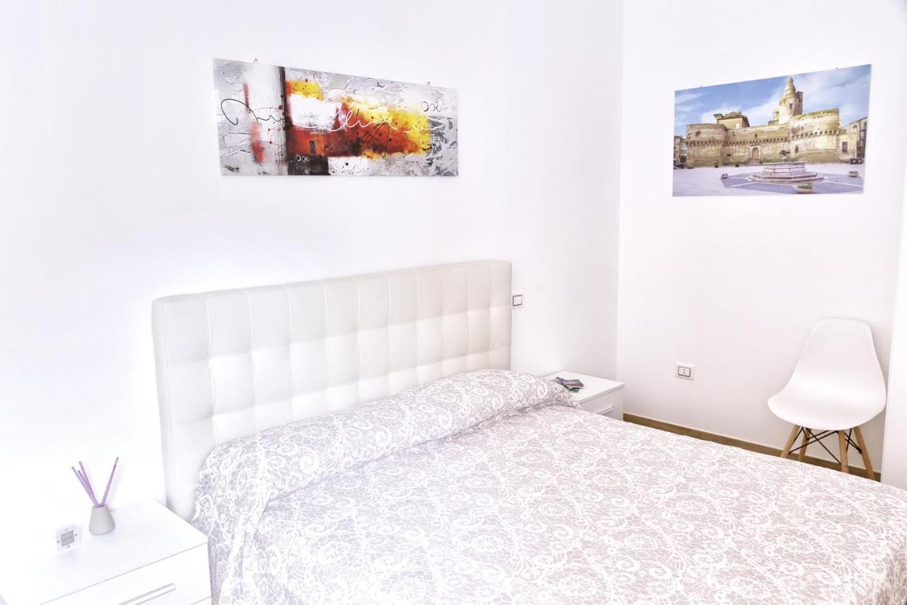 Dimora Del Vasto Bed & Breakfast Bagian luar foto